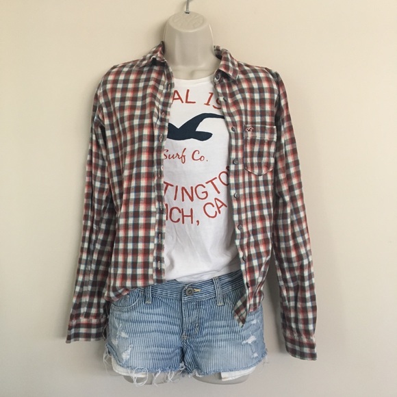Hollister Red Plaid Button Down Collared Shirt - Picture 1 of 3